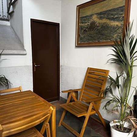 Regina Milano In Porta Romana 2 - Sky Tv, Wifi E Breakfast Box Lägenhet Exteriör bild